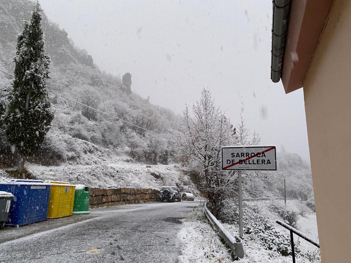 La Fusteria Del Casat Apartment Sarroca de Bellera Luaran gambar