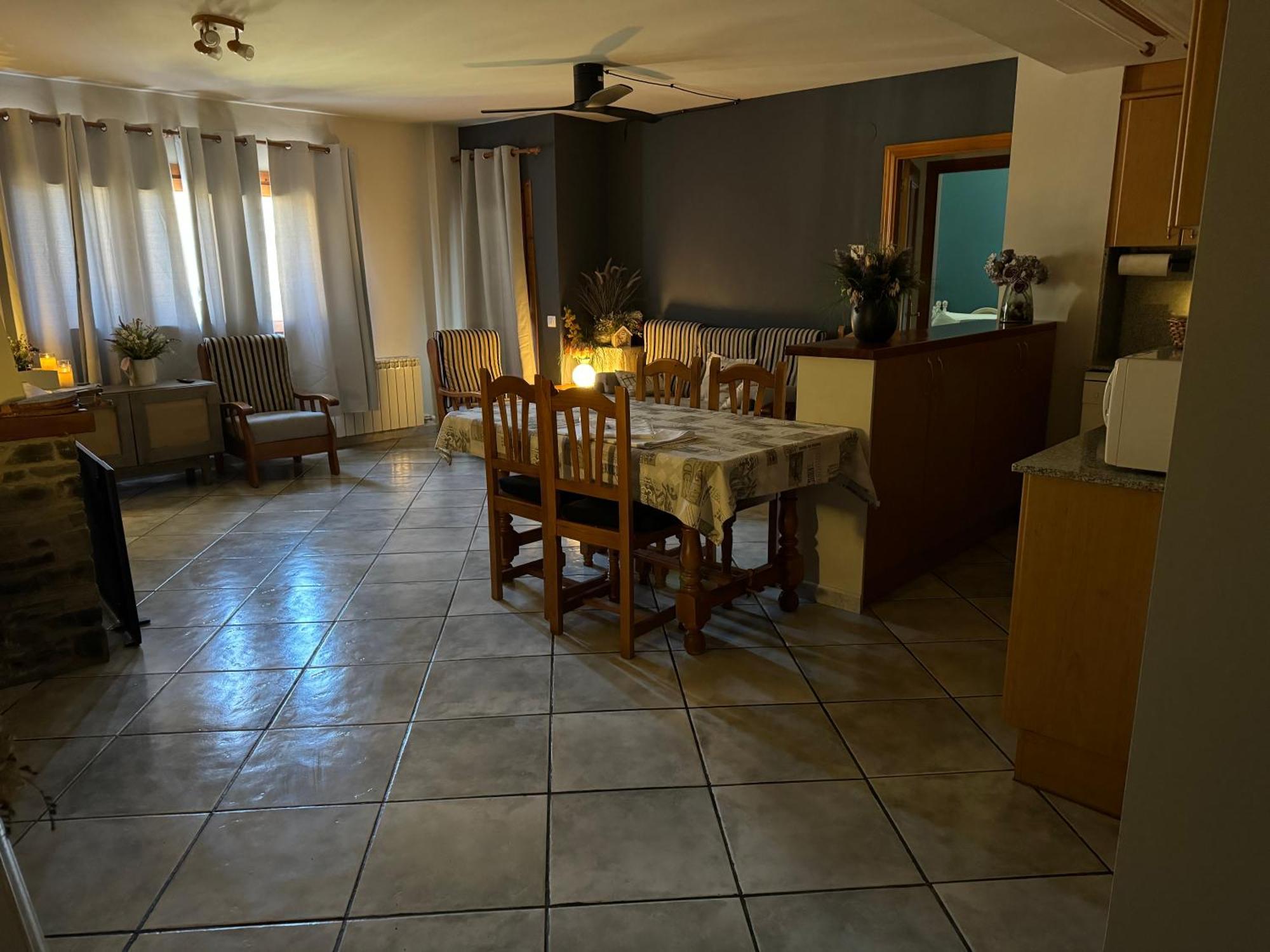 La Fusteria Del Casat Apartment Sarroca de Bellera Luaran gambar