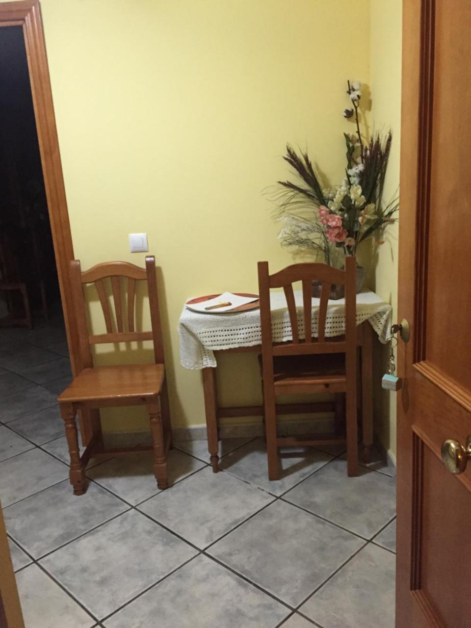 La Fusteria Del Casat Apartment Sarroca de Bellera Luaran gambar