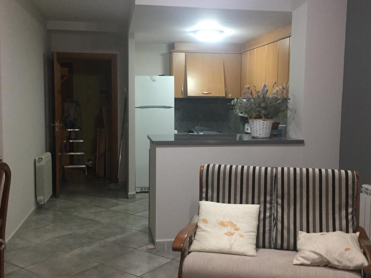 La Fusteria Del Casat Apartment Sarroca de Bellera Luaran gambar